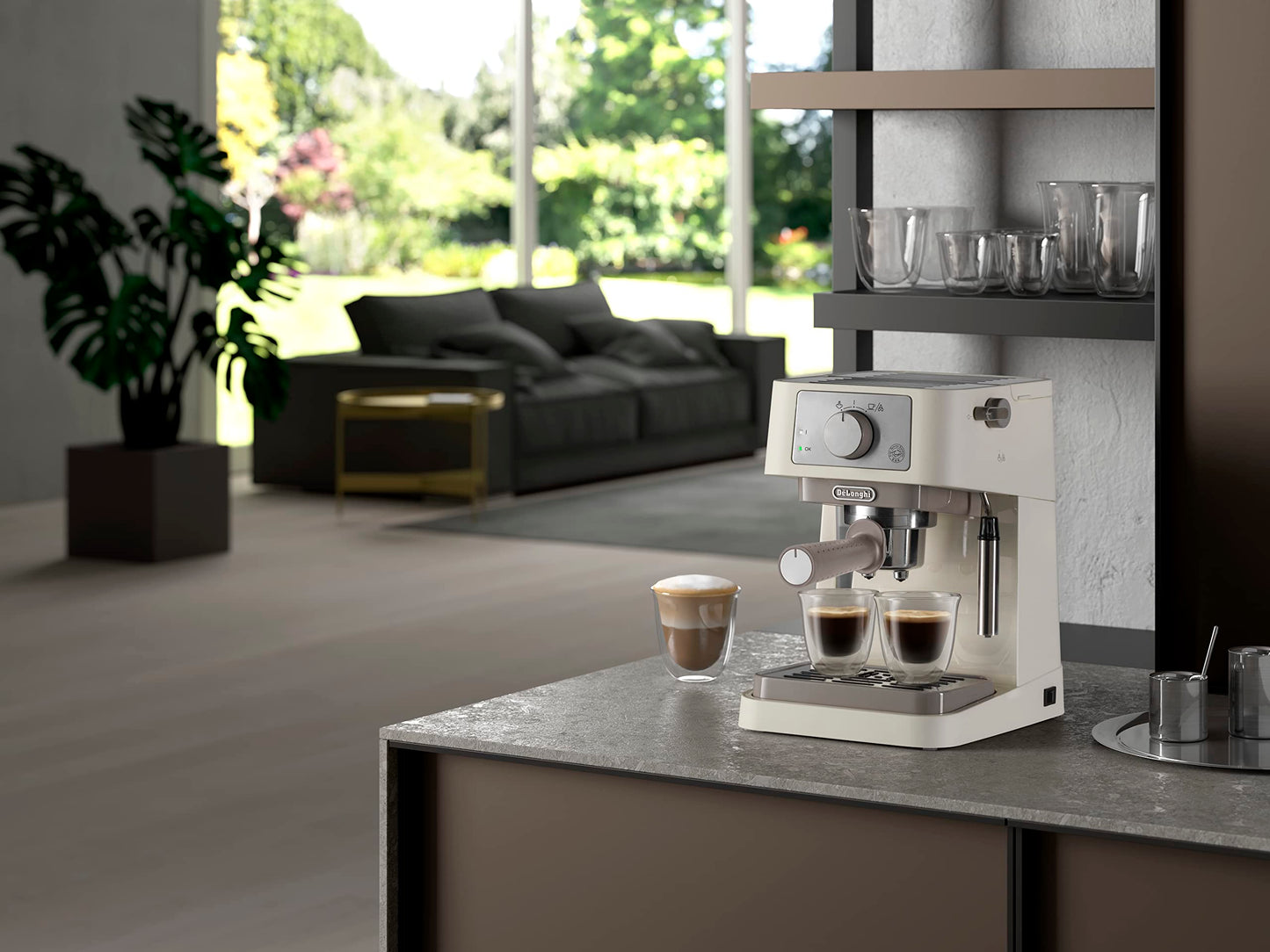 De'Longhi Manual Coffee Machine Stilosa EC260.CR, 15 Bar Pressure, Cappuccino System, Automatic Switch-Off, Compatible with ESE pods, Cream