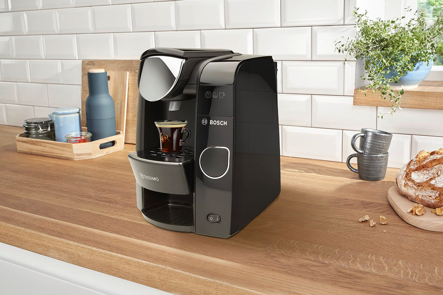 Bosch Tassimo Joy TAS4502NGB Coffee Machine, 1300 Watt, 1.4 Litre - Black
